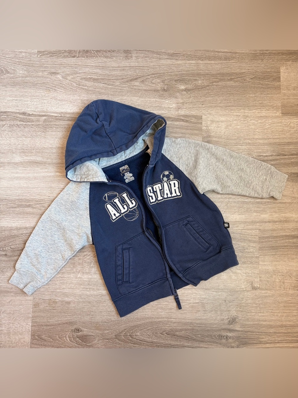 Simply For Sports All Star boys zip up jacket with hood